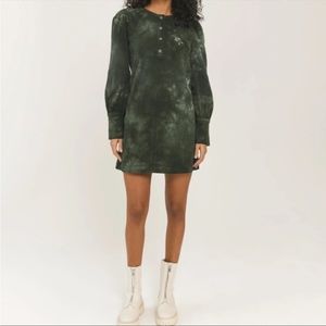 Something Navy • edie long sleeve mini dress sz M